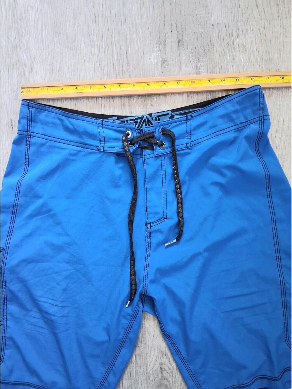 Ripzone Men's Size 32 (M) Blue With Black Stitch Drawstring Stretch Board Shorts - Picture 8 of 11